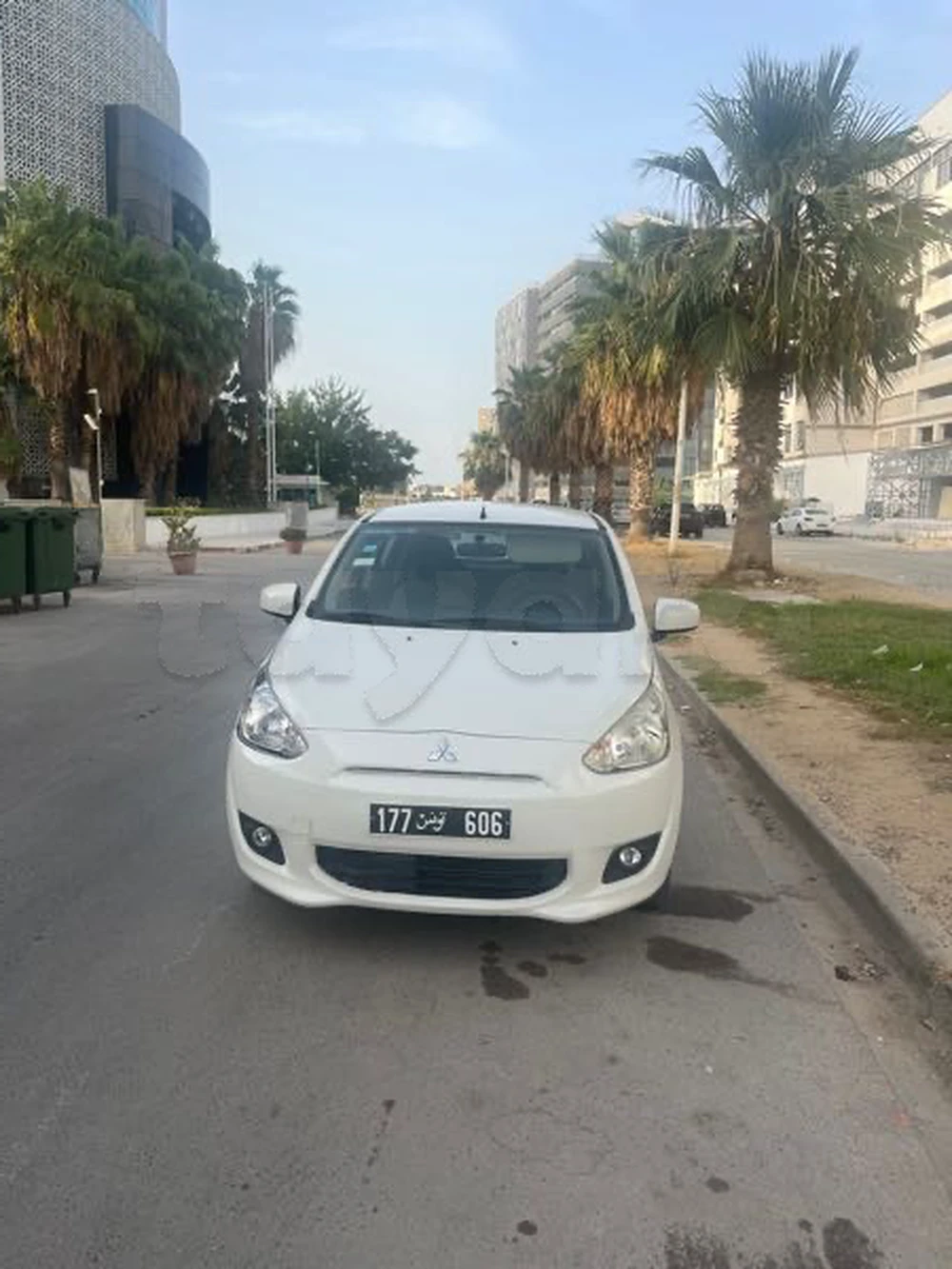 Carte voiture Mitsubishi Canter