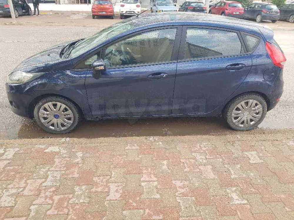 Carte voiture Ford Fiesta