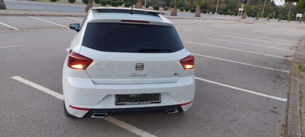 Carte voiture SEAT Ibiza