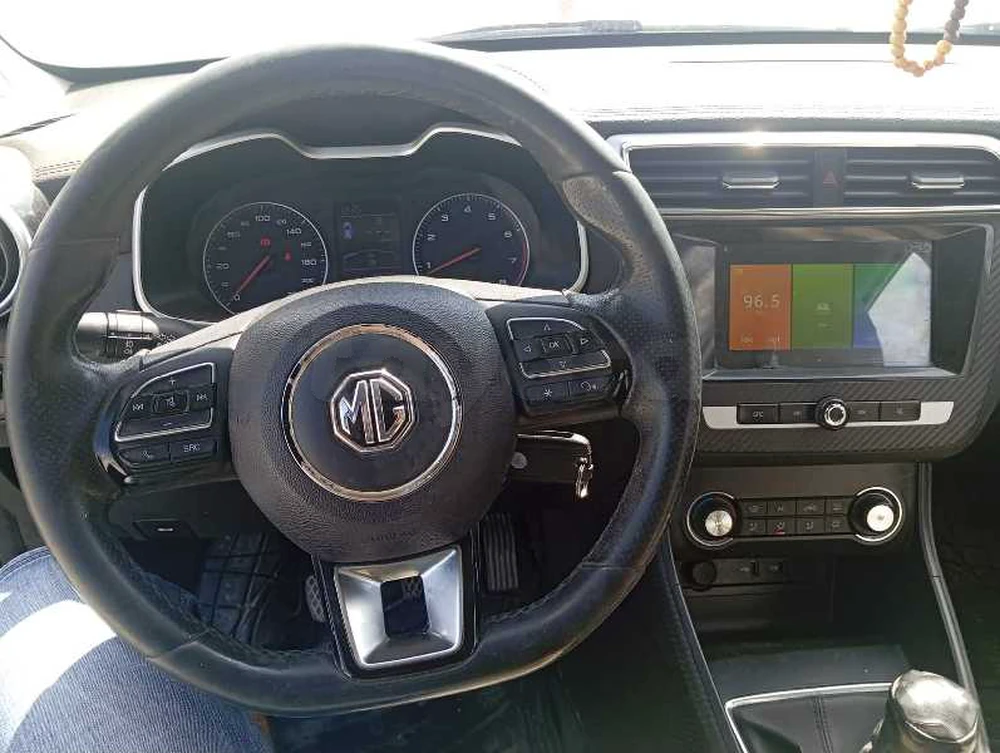 MG ZS