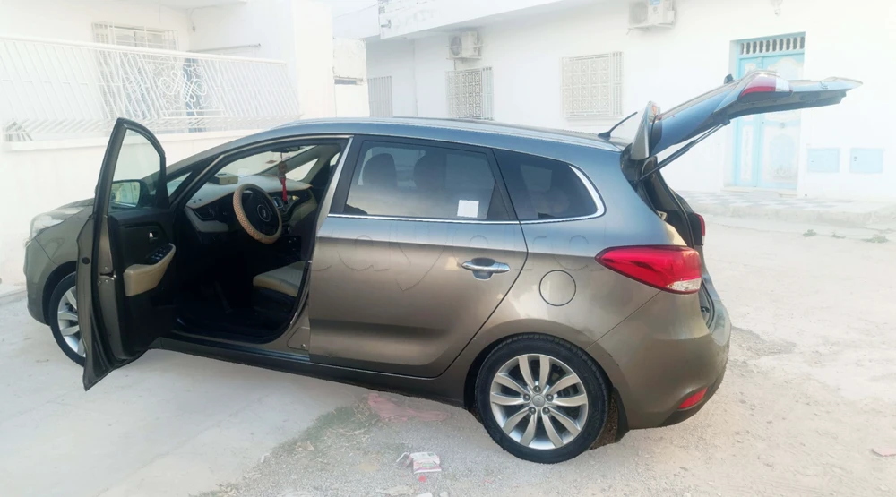 Kia Carens
