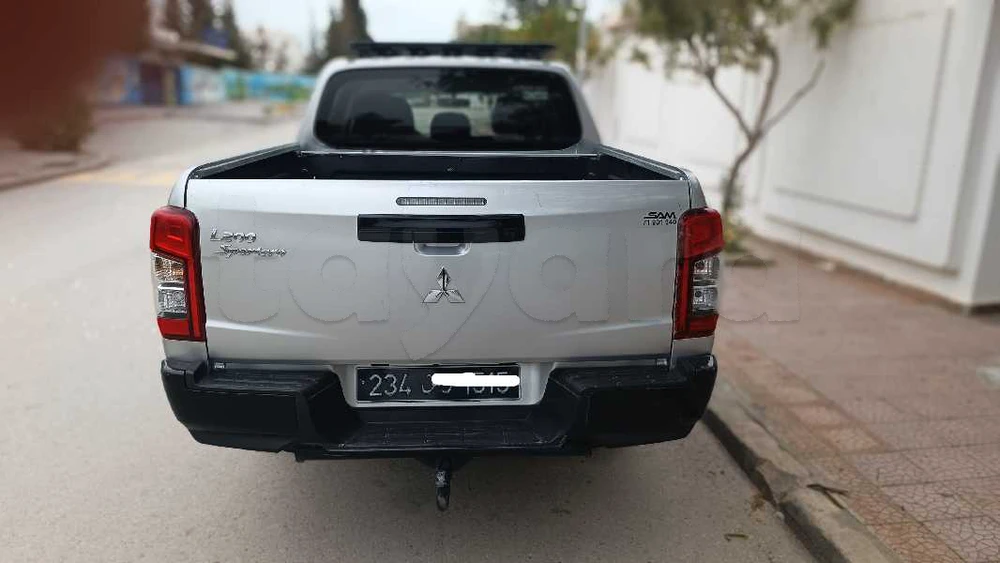Mitsubishi L200