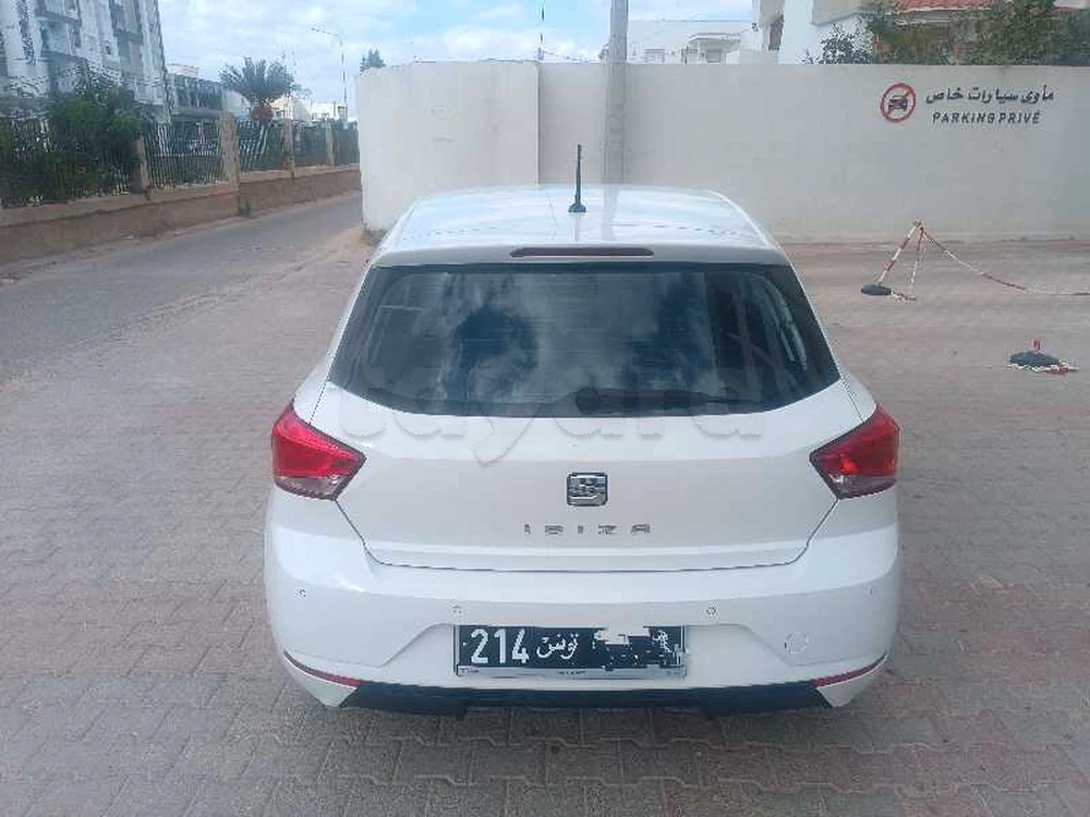 Carte voiture SEAT Ibiza