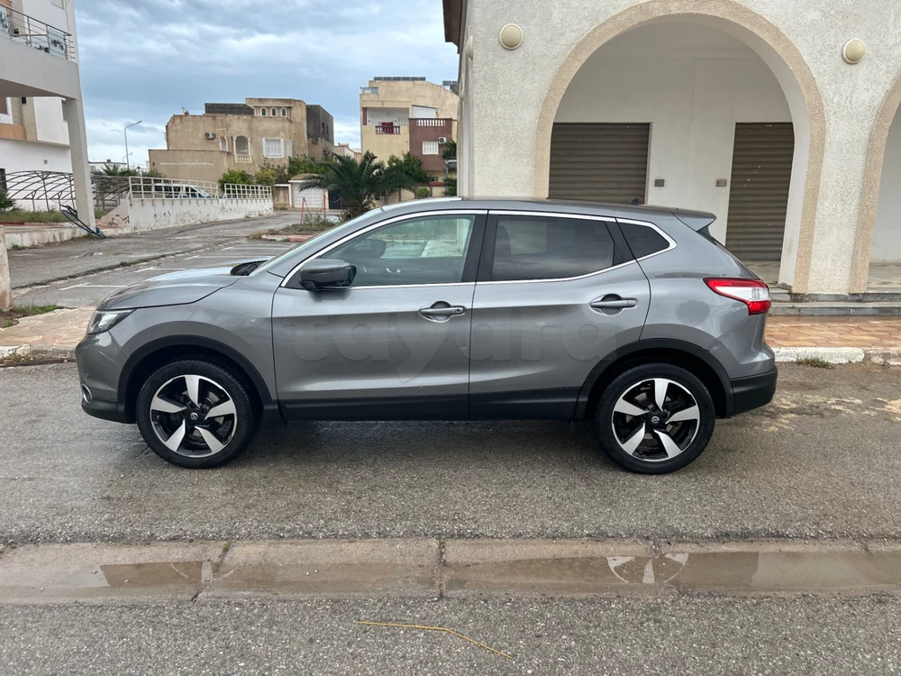 Carte voiture Nissan Qashqai