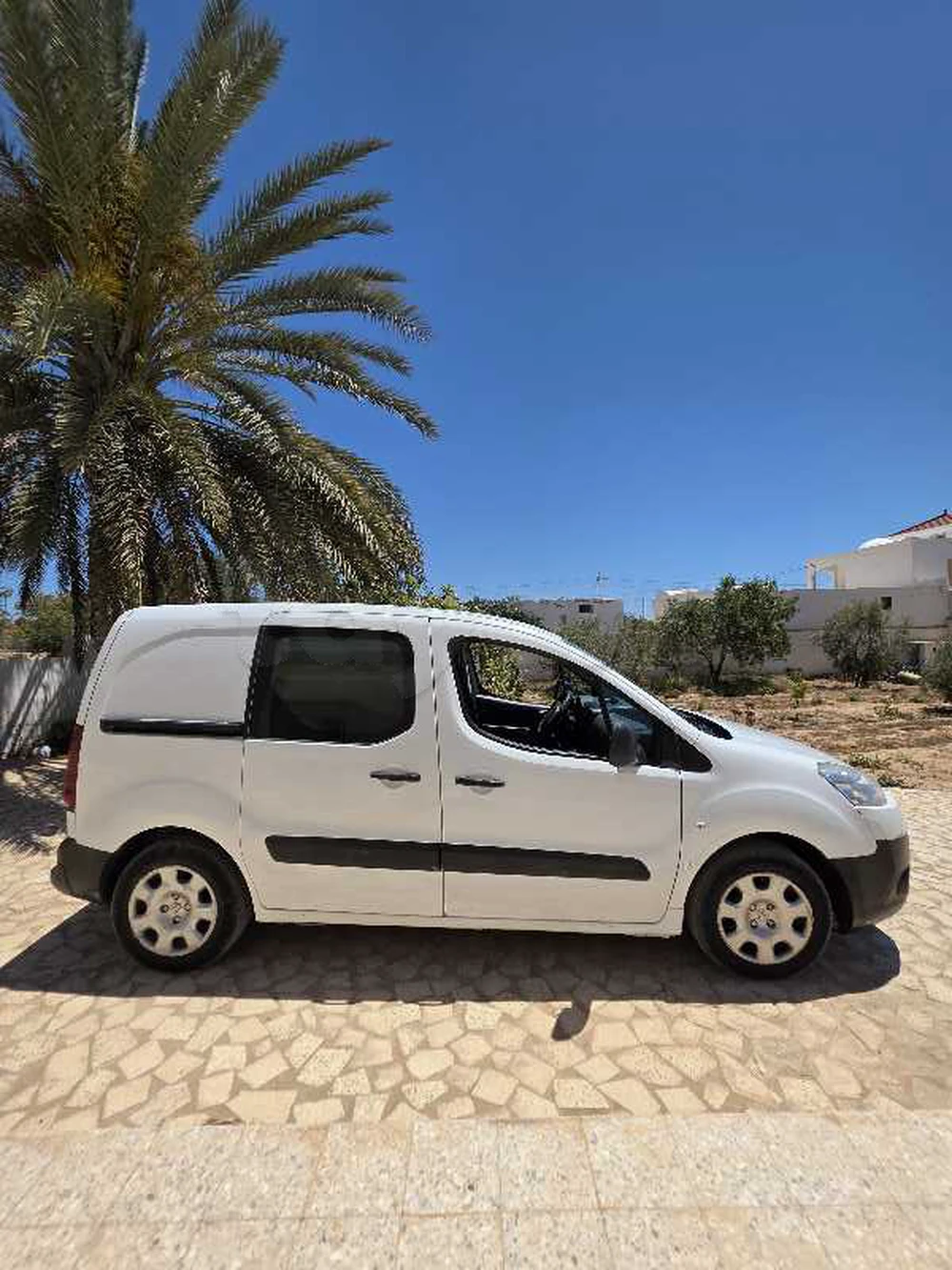 Carte voiture Peugeot Partner