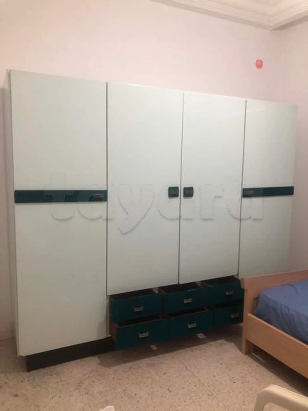 à vendre garde-robe