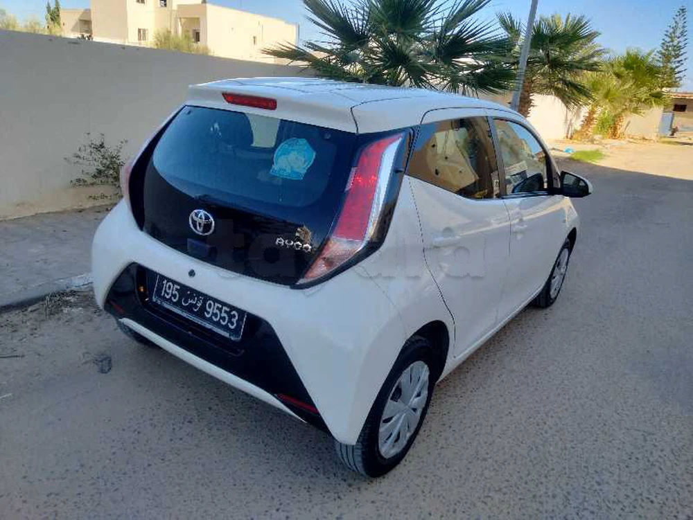 Carte voiture Toyota Aygo