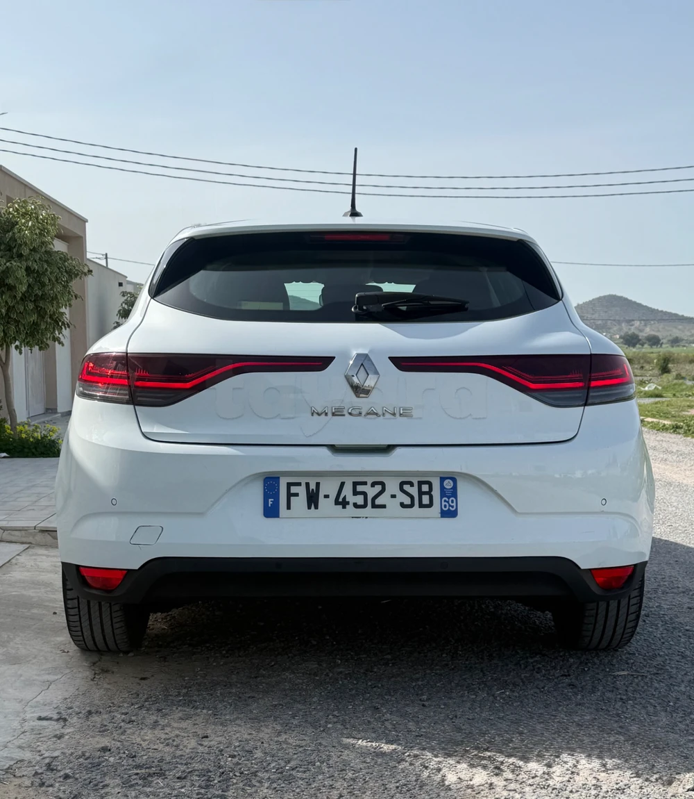 Carte voiture Renault Megane