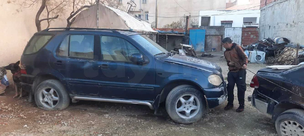 Mercedes ML 270 CDI W163 sans moteur avec carte grise a vendre