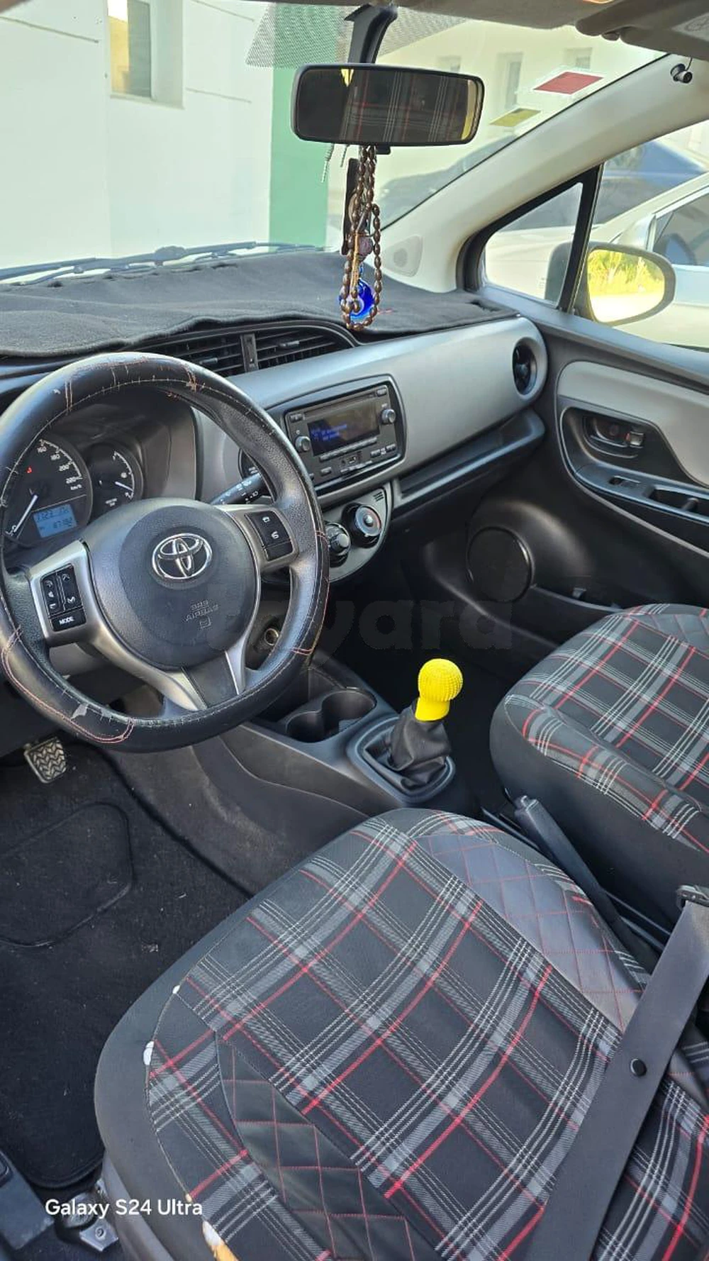 Carte voiture Toyota Yaris