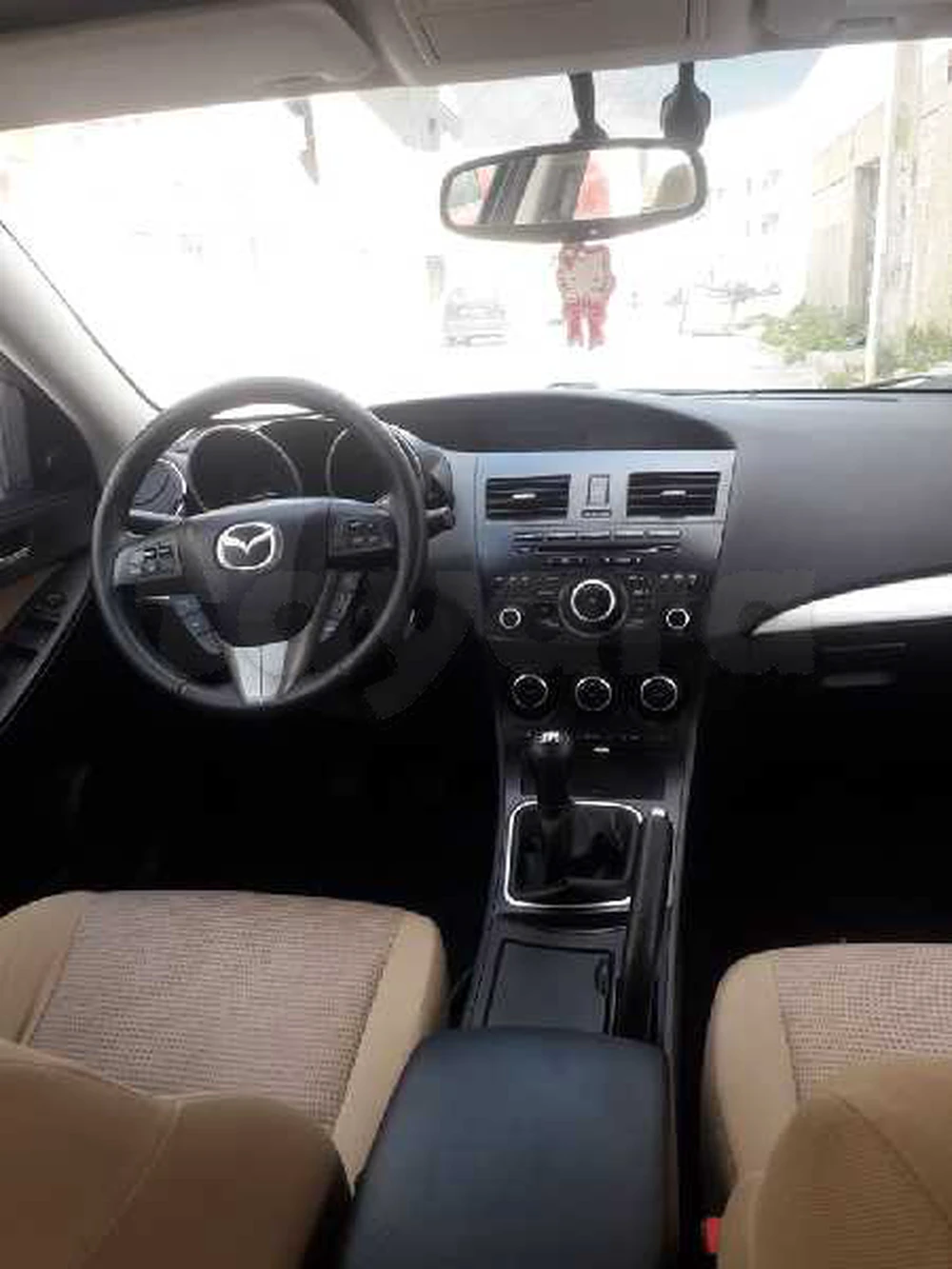 Carte voiture Mazda 3