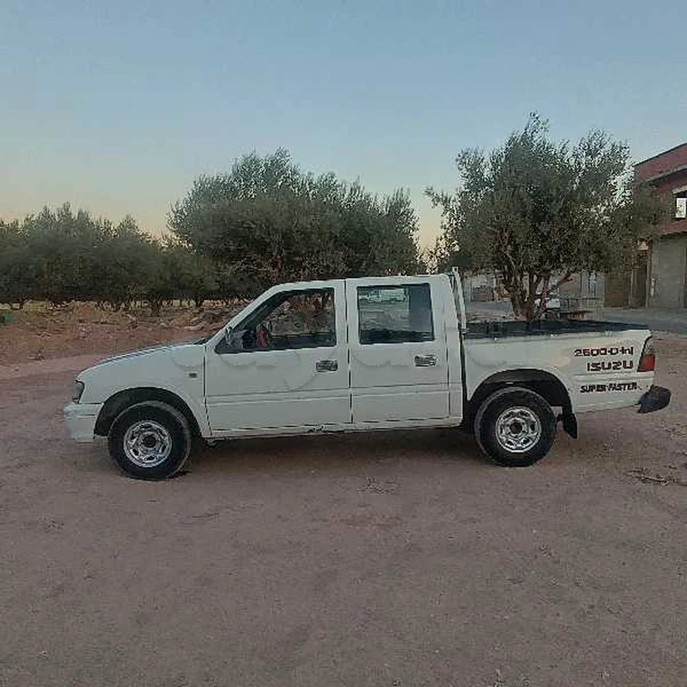 Isuzu Trooper