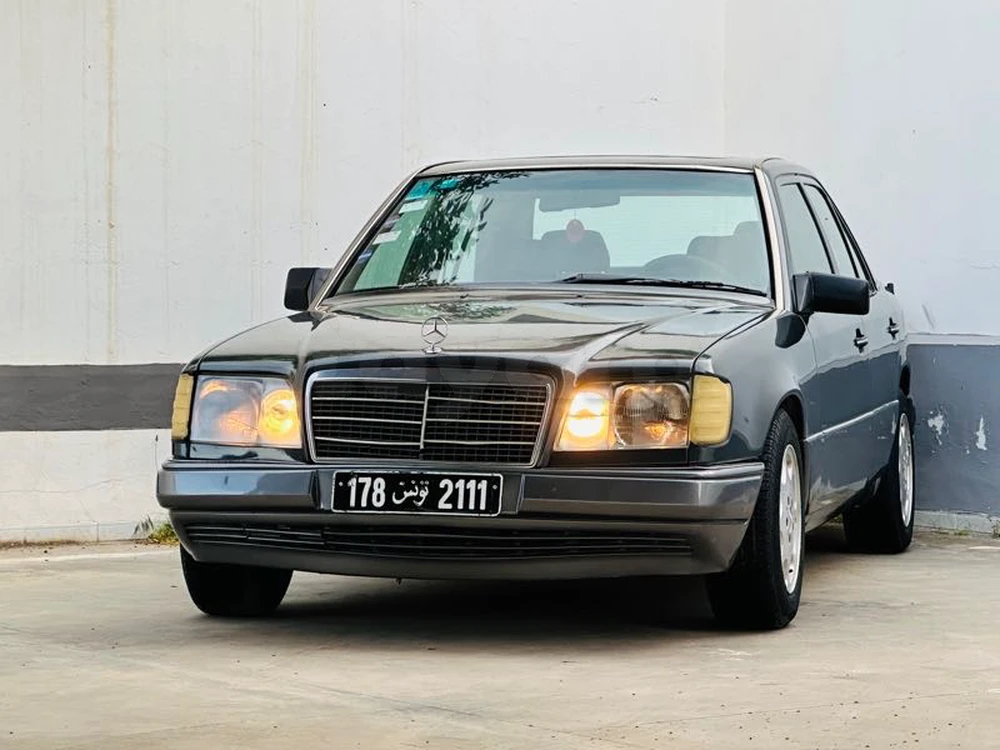 Carte voiture Mercedes-Benz 250