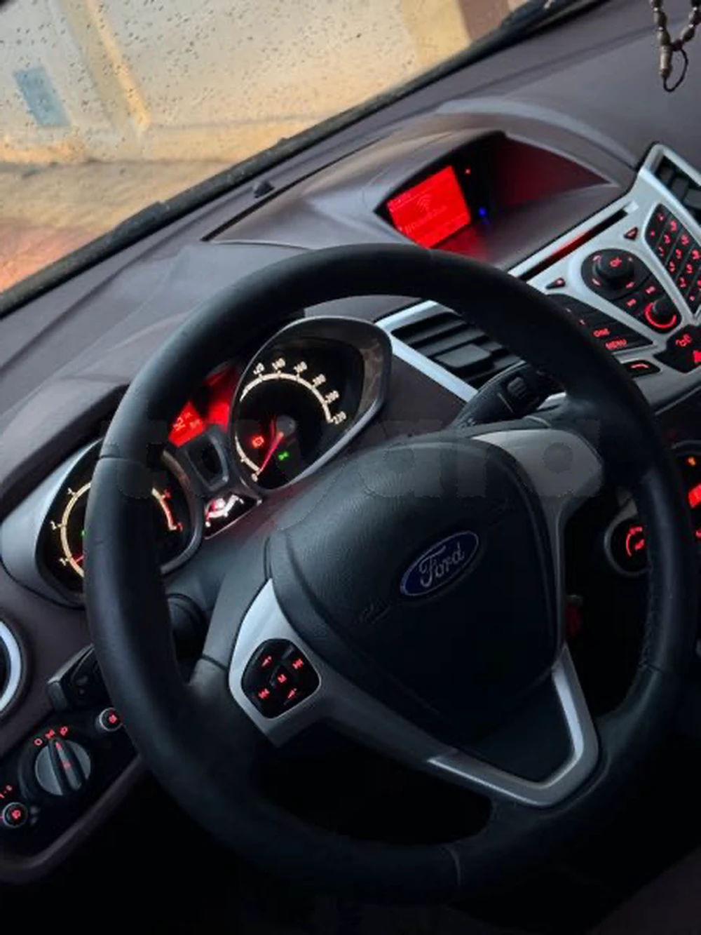 Carte voiture Ford Fiesta