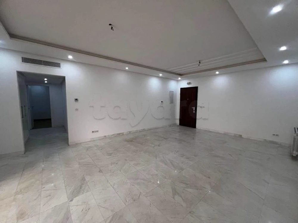 📍ENNASR 2 - OPPORTUNITÉ RARE À VENDRE – SUPERBE APPARTEMENT S+3 DE HAUT STANDING