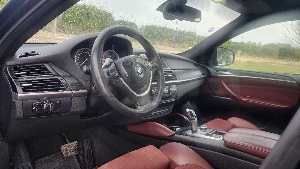 BMW X6
