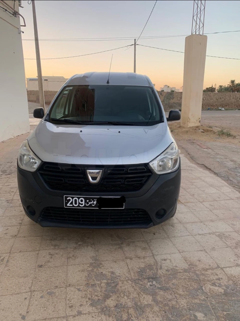 Carte voiture Dacia Dokker