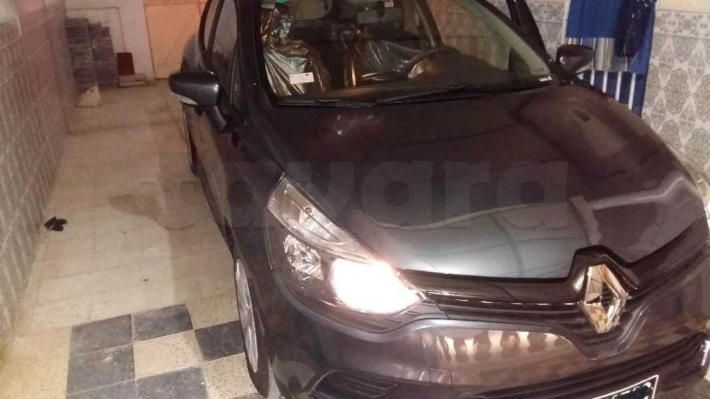 Carte voiture Renault Clio