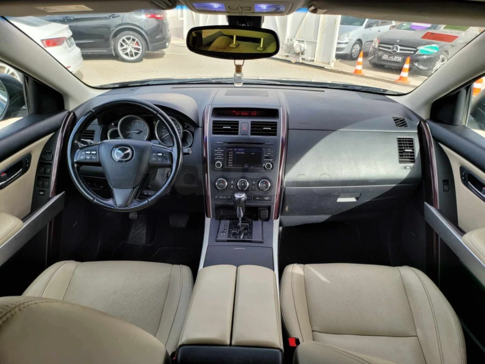 Mazda CX-9