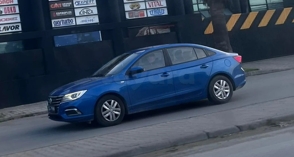 MG 5
