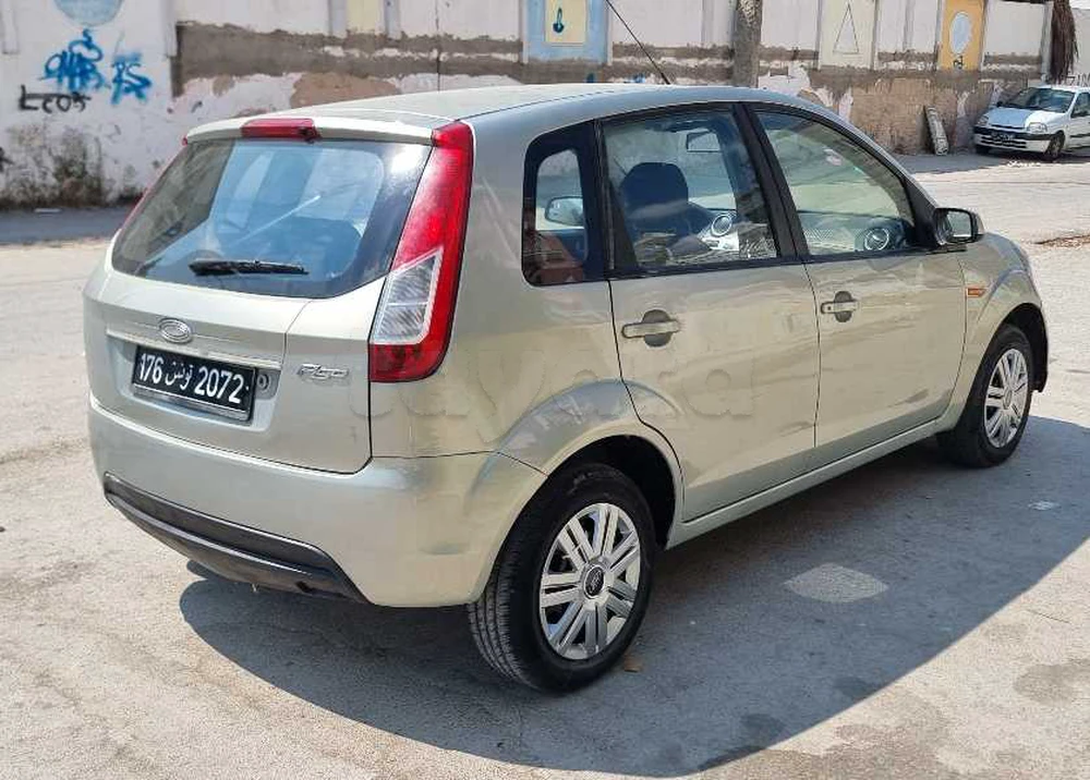 Carte voiture Ford Fiesta