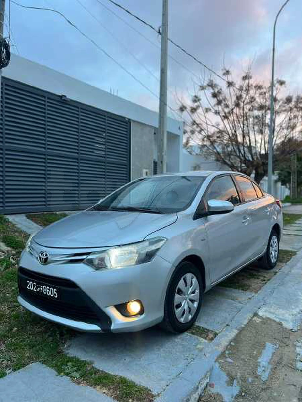 Carte voiture Toyota Yaris