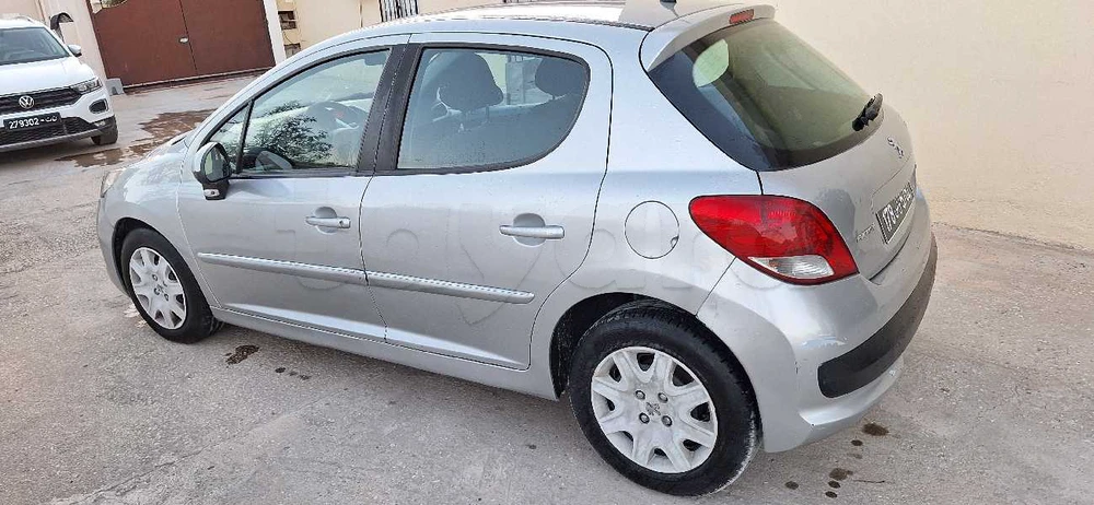 Carte voiture Peugeot 207