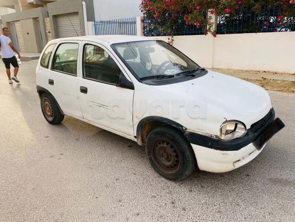 Carte voiture Opel Corsa