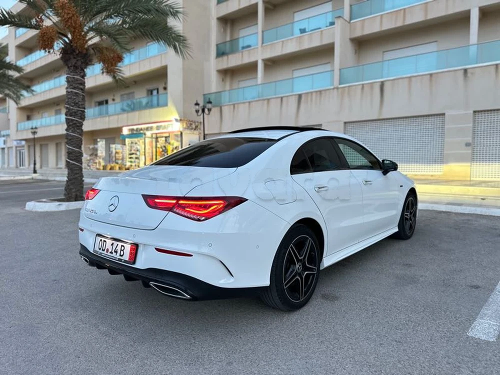 Carte voiture Mercedes-Benz Classe CLA