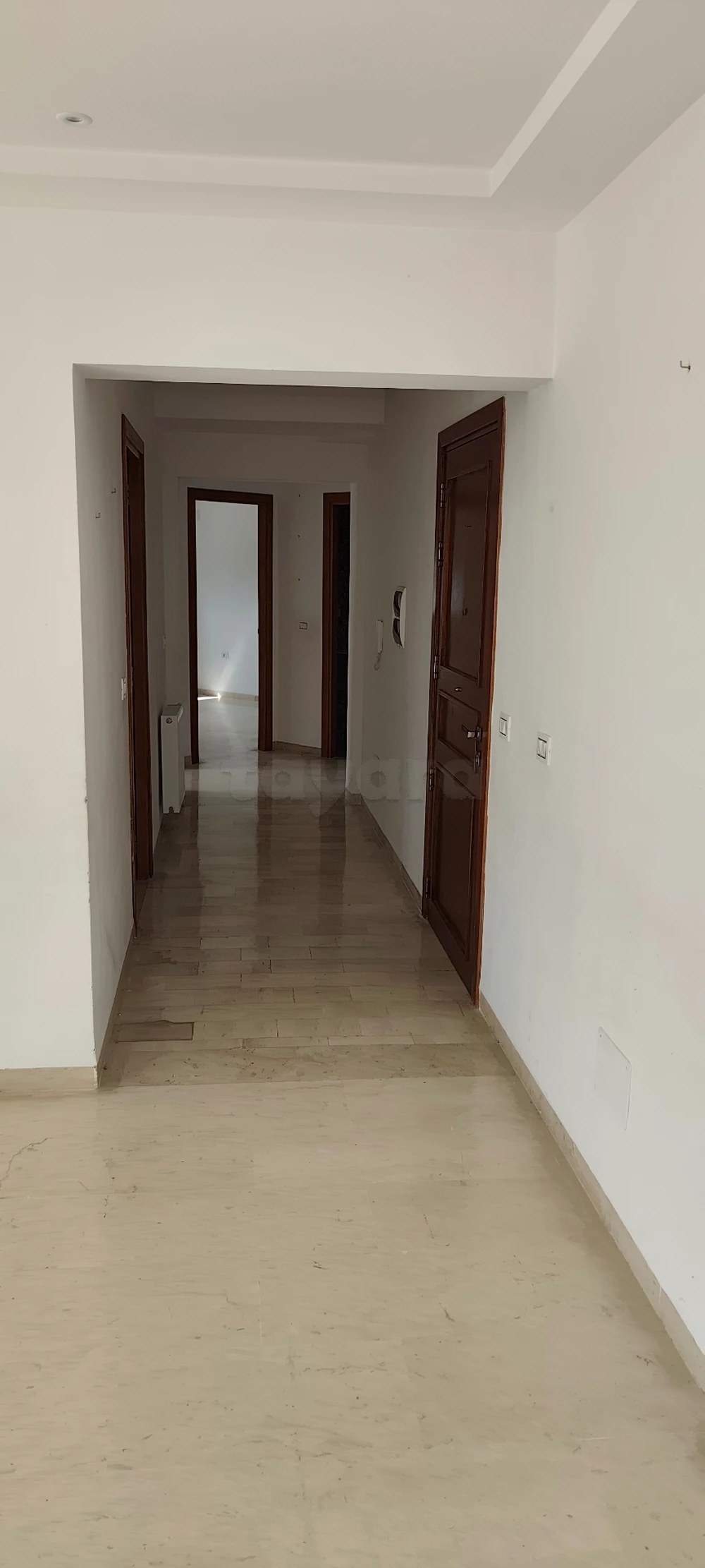 À VENDRE – BEL APPARTEMENT S+2 À BORJ CÉDRIA