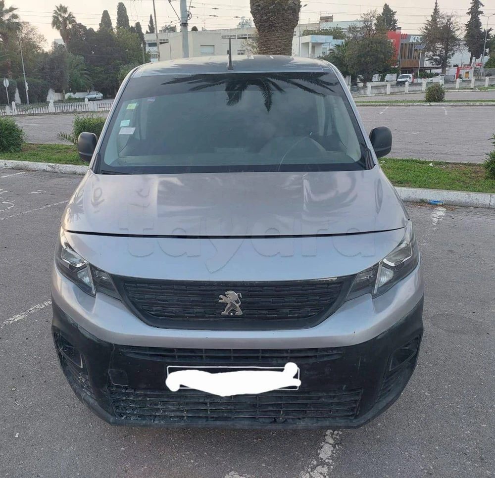 Carte voiture Peugeot Partner