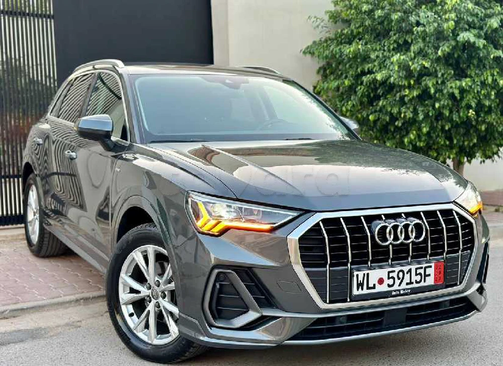 Carte voiture Audi Q3