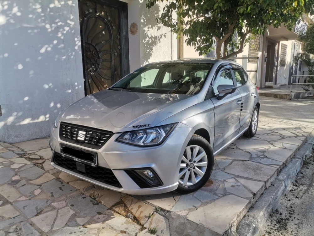 Carte voiture SEAT Ibiza