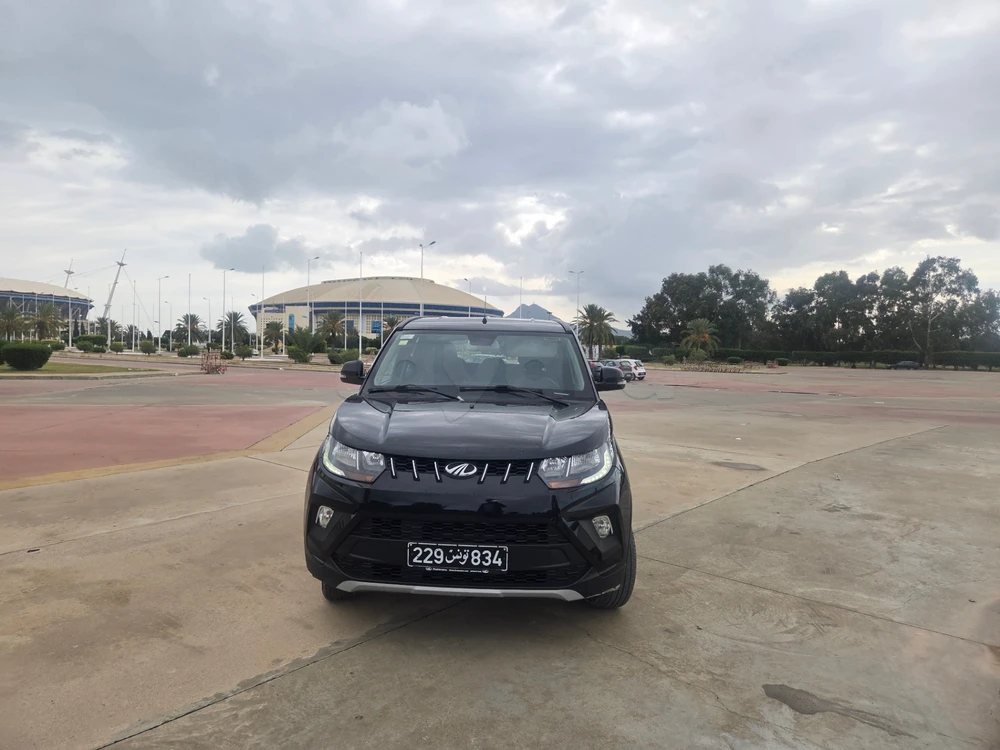 Mahindra Hover
