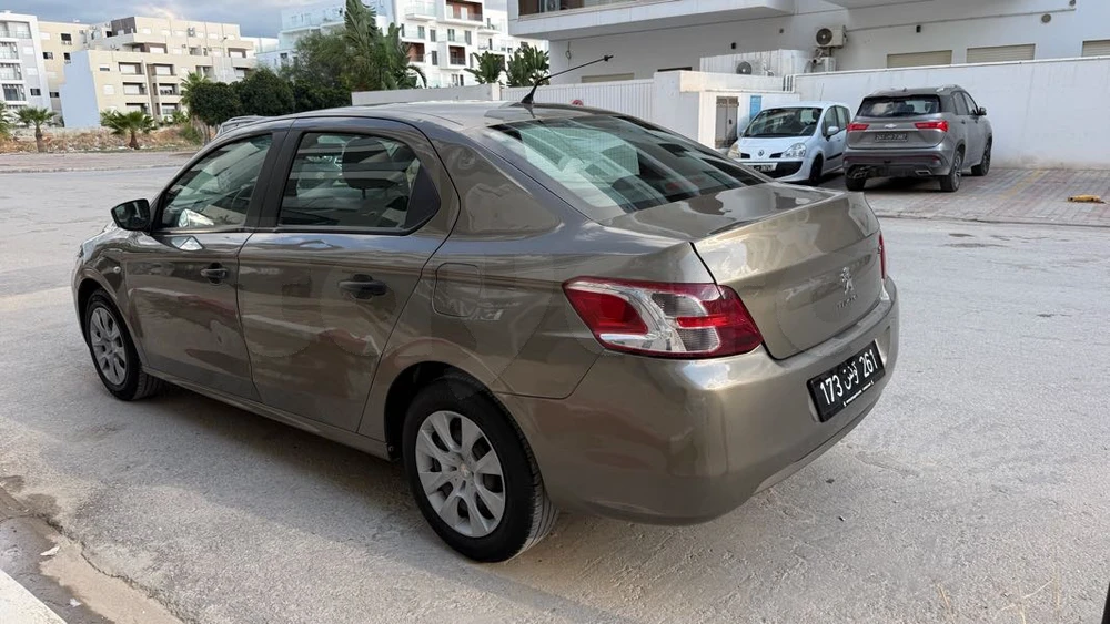 Peugeot 301