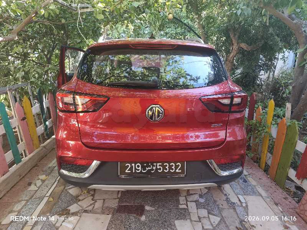 MG ZS