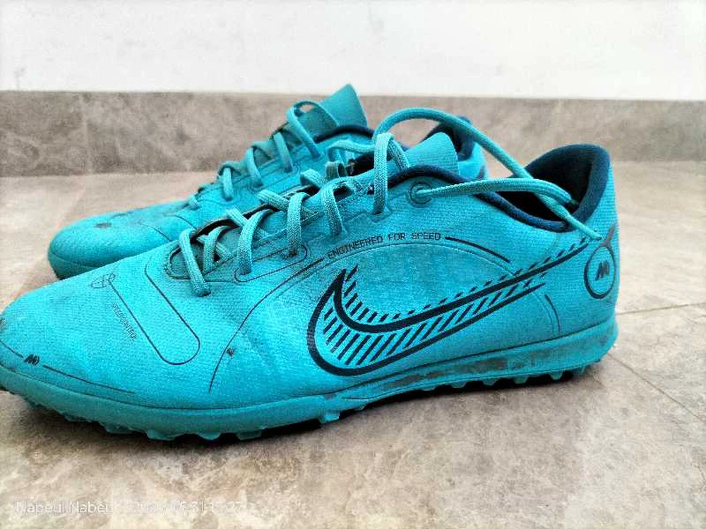 Semi crampon Nike P44
