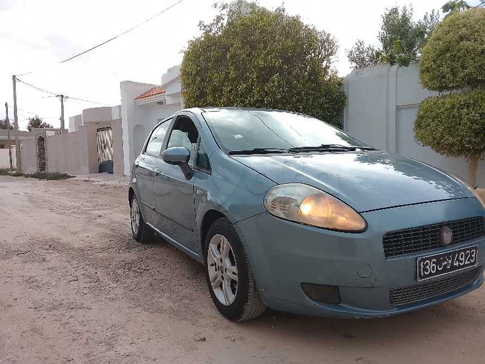 Carte voiture Fiat Punto