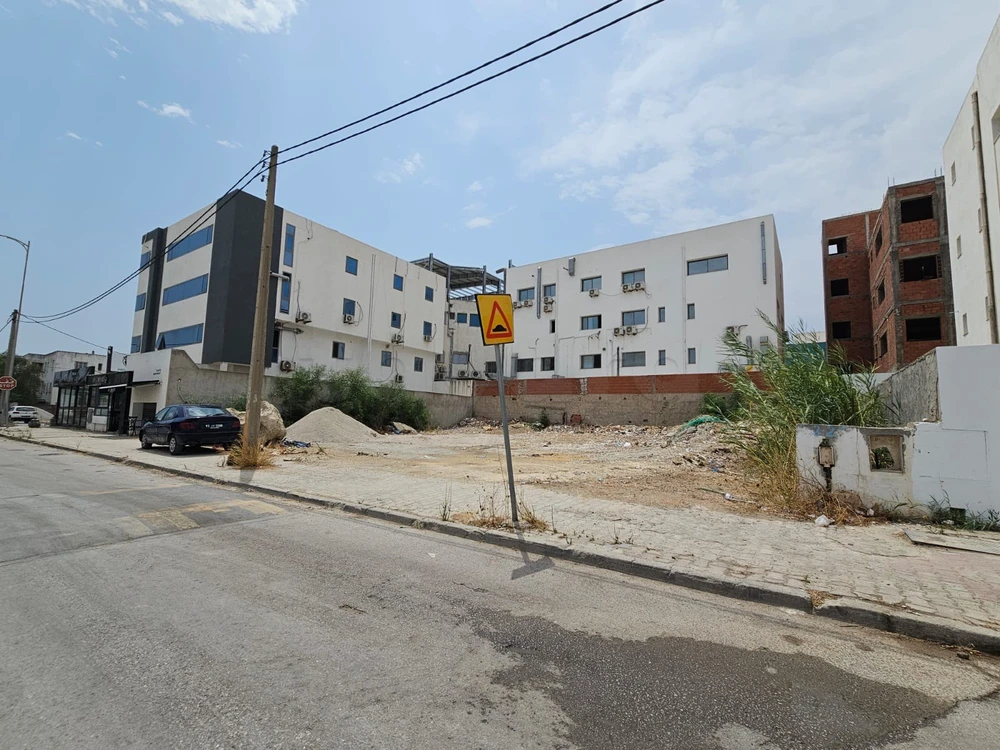 À VENDRE | Terrain – Zone d'Activité du Kram