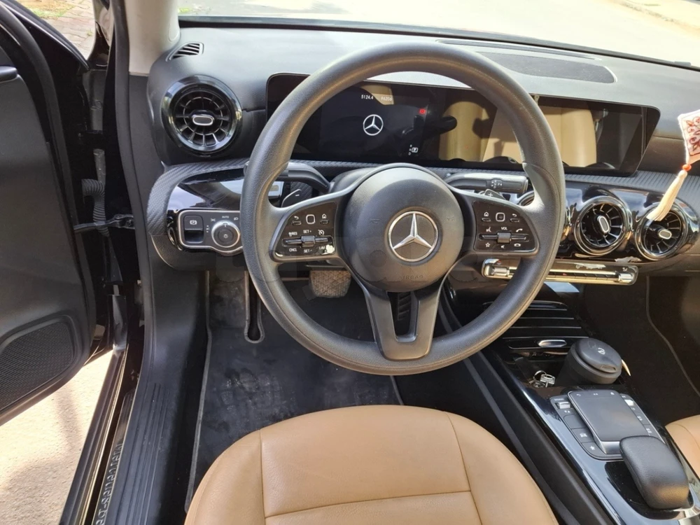 Carte voiture Mercedes-Benz Classe A