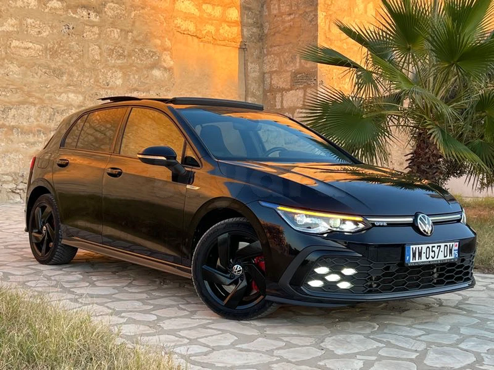 Carte voiture Volkswagen Golf 8