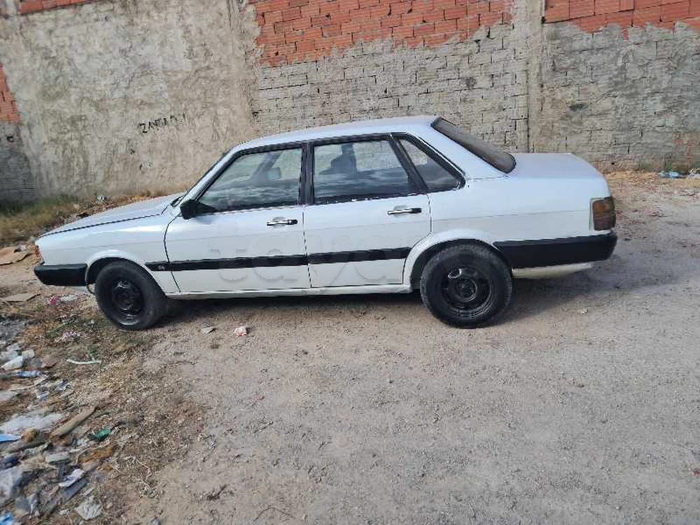 Audi 80