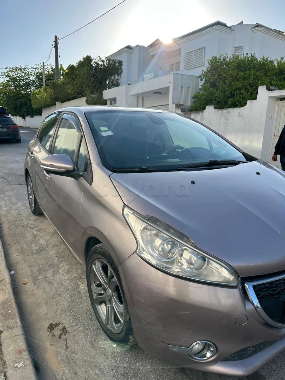 Carte voiture Peugeot 208