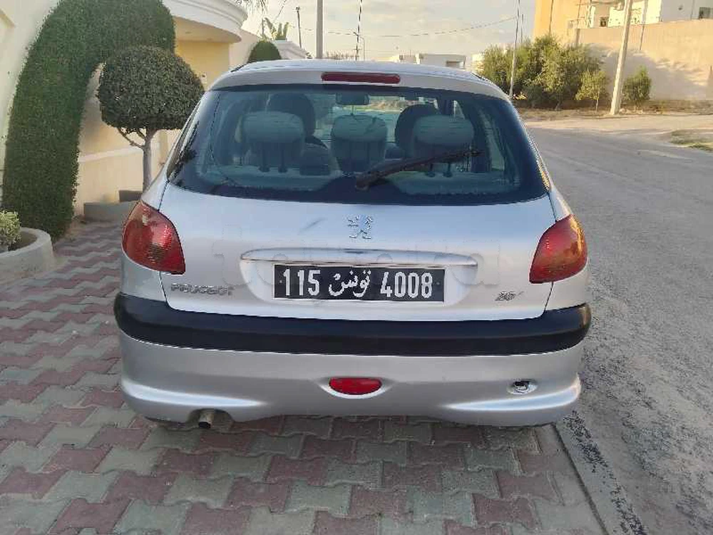 Peugeot 206