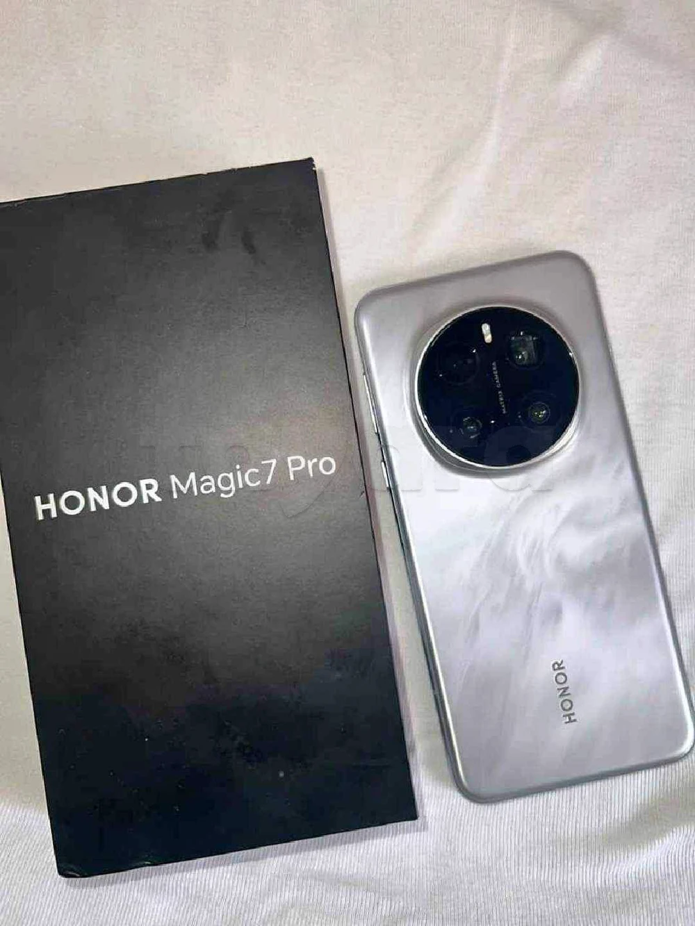 Honor magic 7 pro version global 12/512 neuf 1 cycle