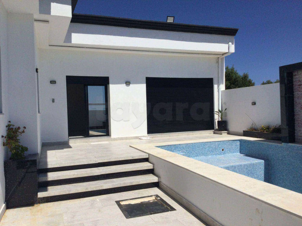 Occasion a ne pas rater charmante villa avec piscine, jamais habitée — Plage Dar Allouche