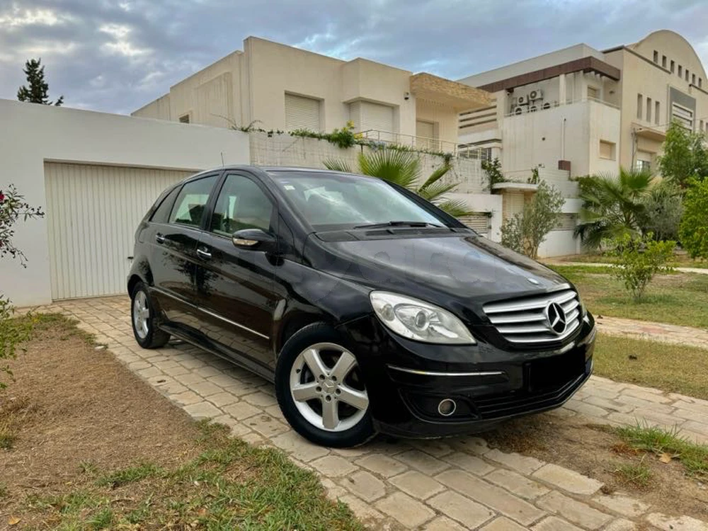 Carte voiture Mercedes-Benz Classe B