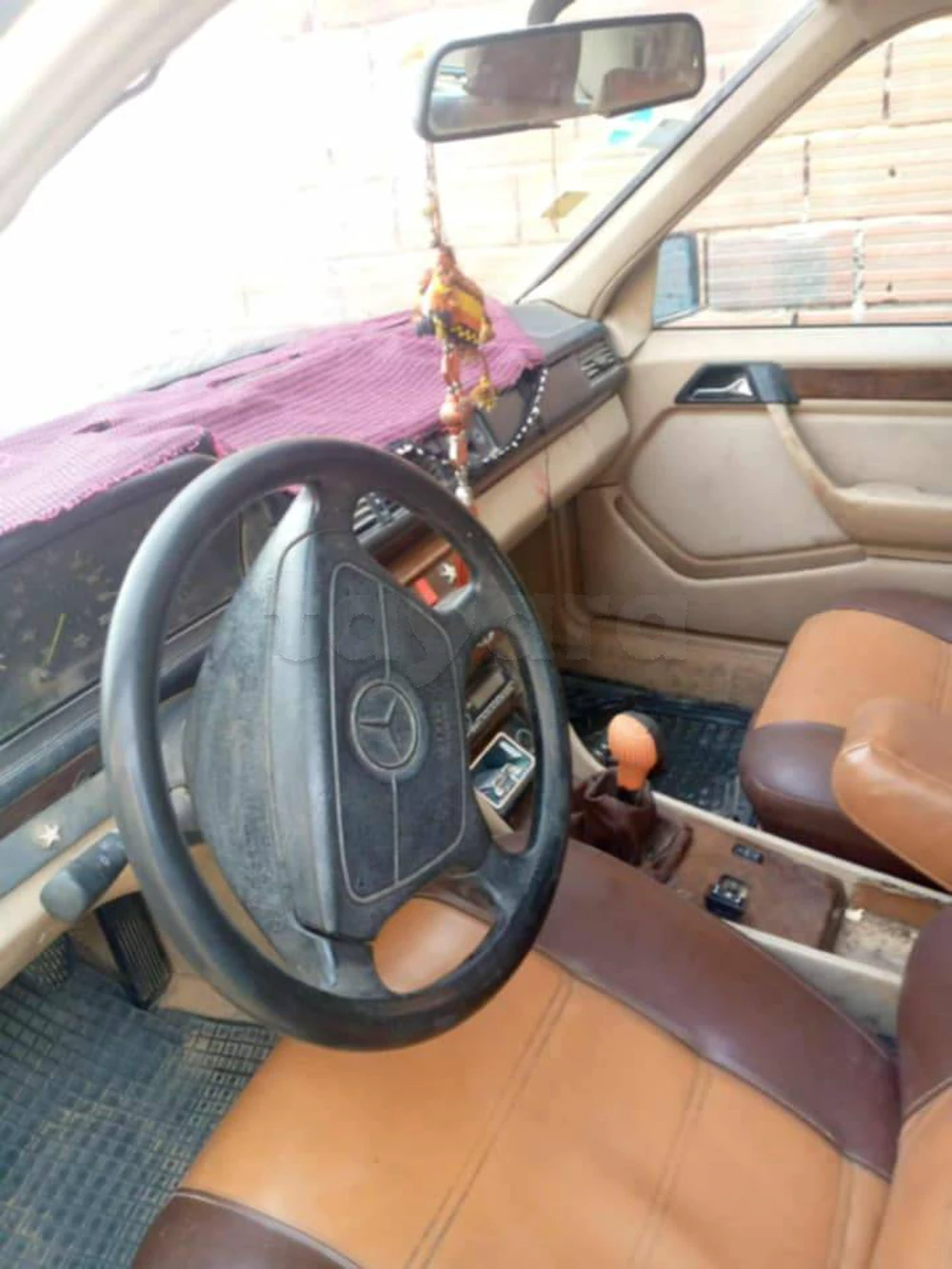 Mercedes-Benz 250