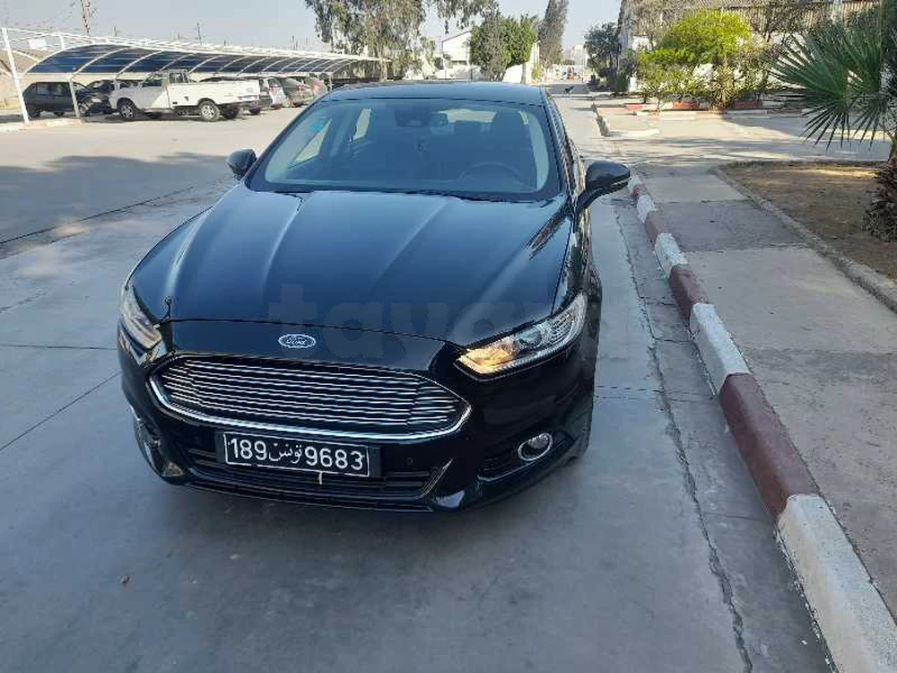Carte voiture Ford Fusion