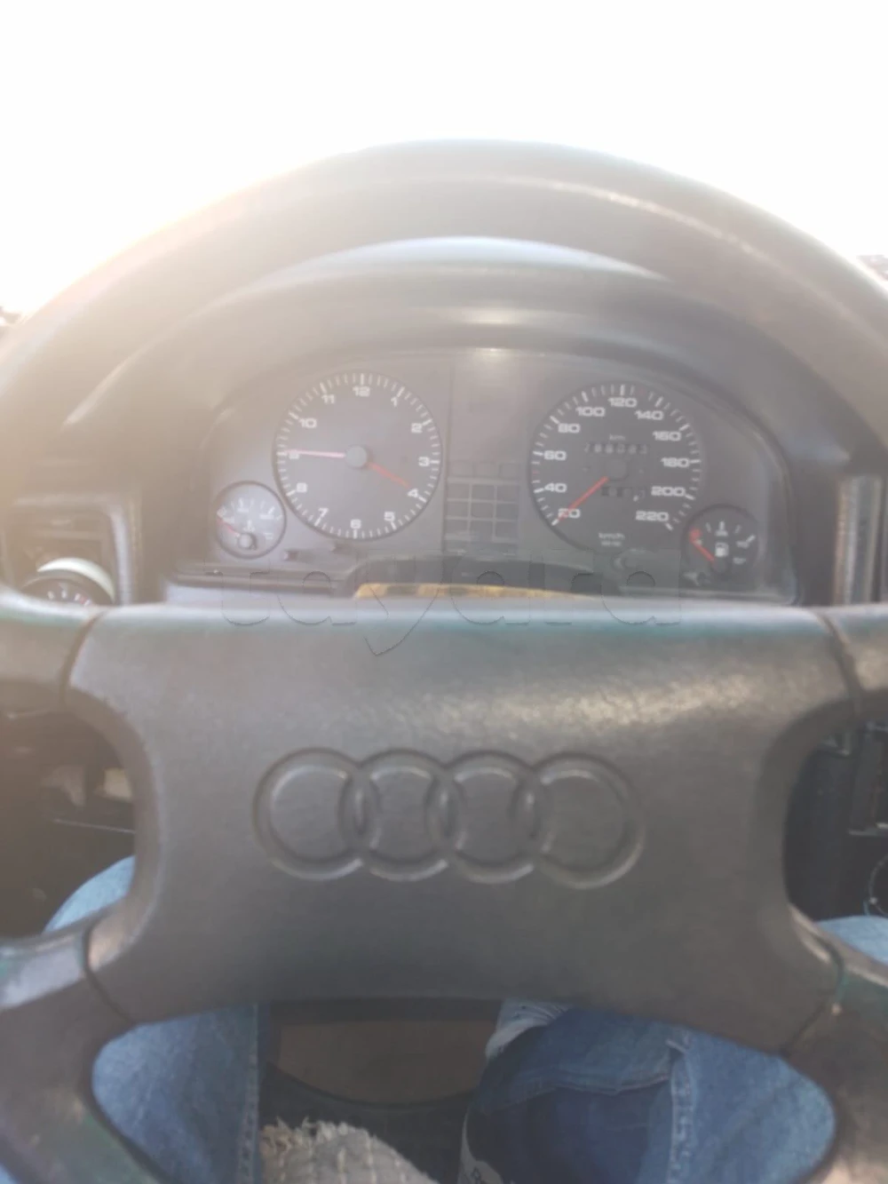 Audi 80